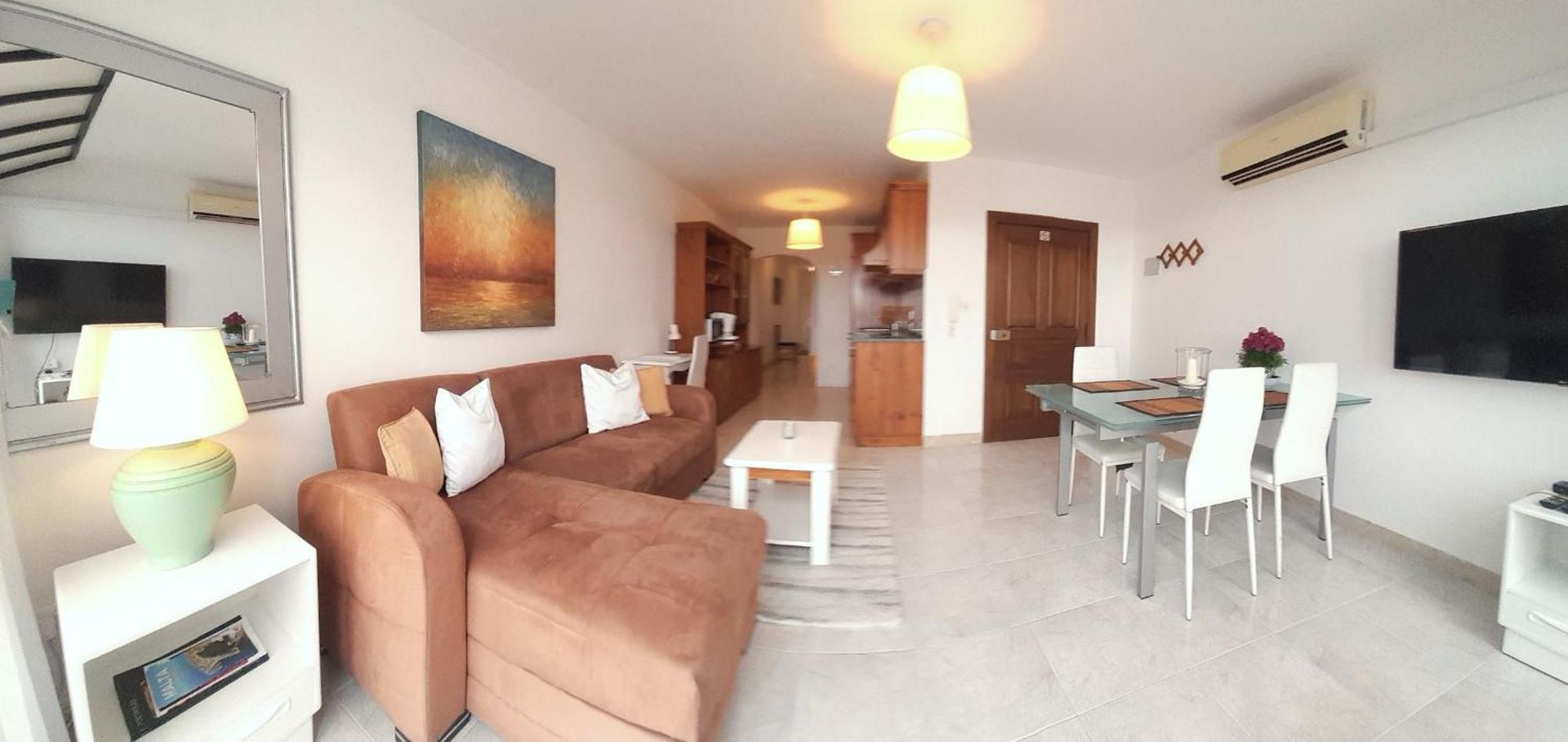 Seafront Apartment Terrace, Lounger & Panoramic Ocean Views 멜리에하 외부 사진