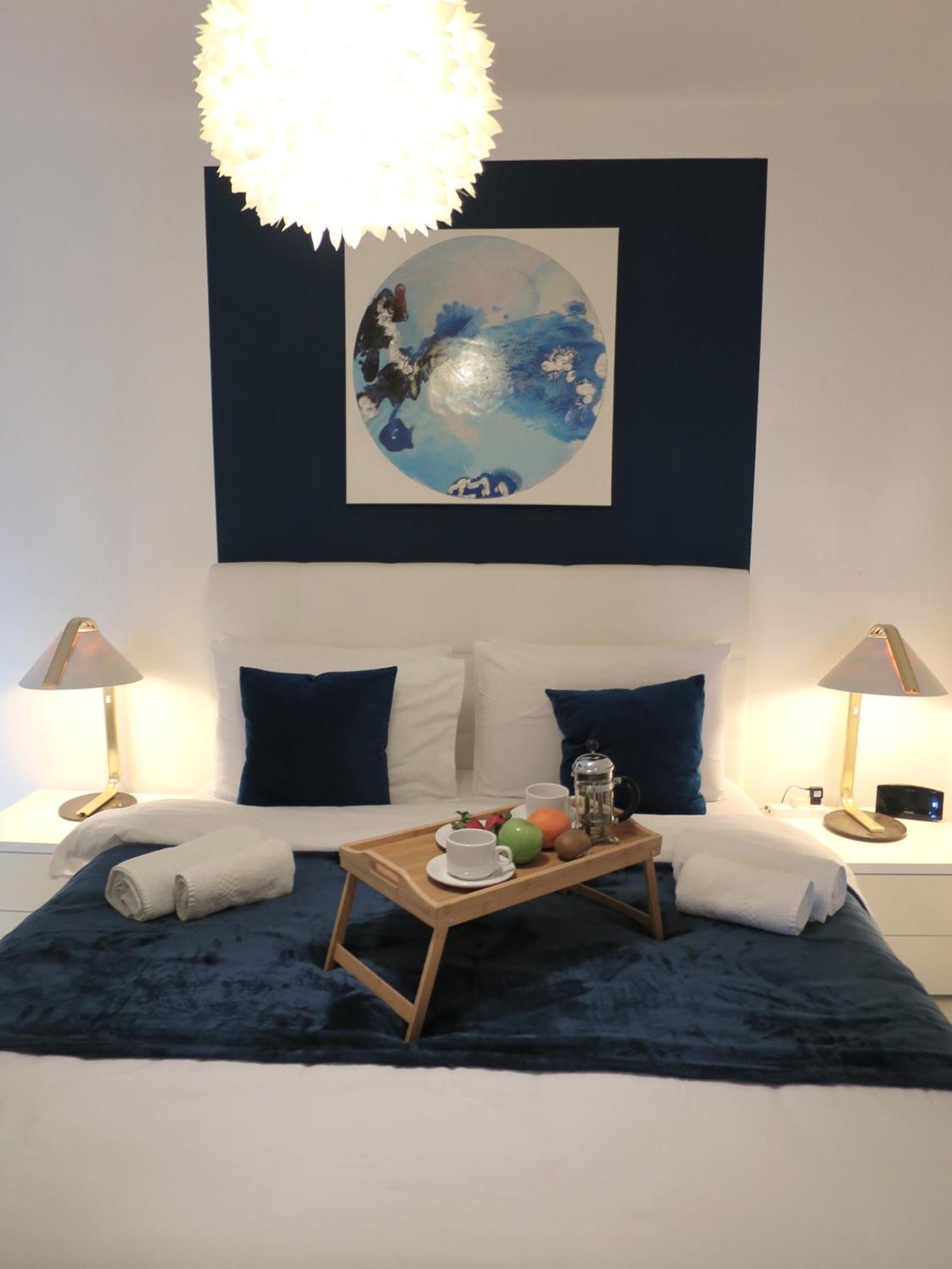 Seafront Apartment Terrace, Lounger & Panoramic Ocean Views 멜리에하 외부 사진